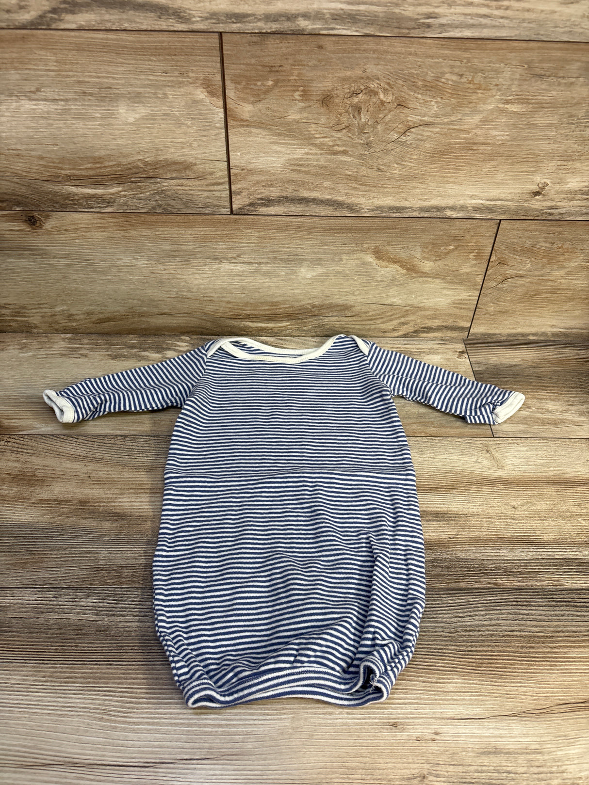 Touched By Nature Striped Sleeper Gown Navy sz 0-6m