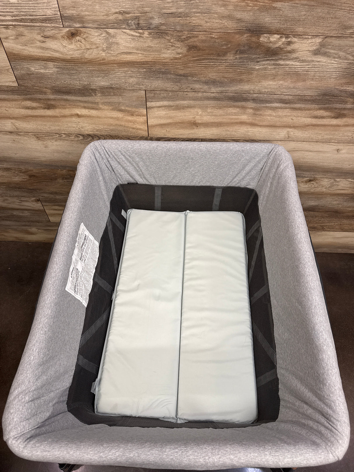 Maxi-Cosi Swift Playard in Grey