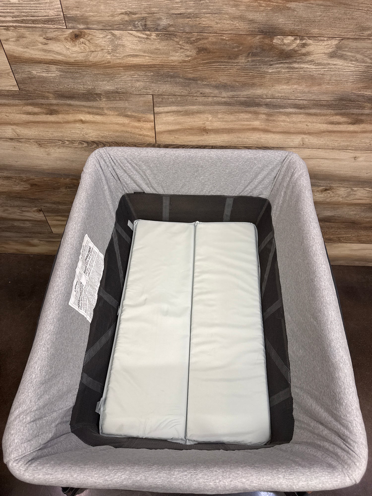 Maxi-Cosi Swift Playard in Grey