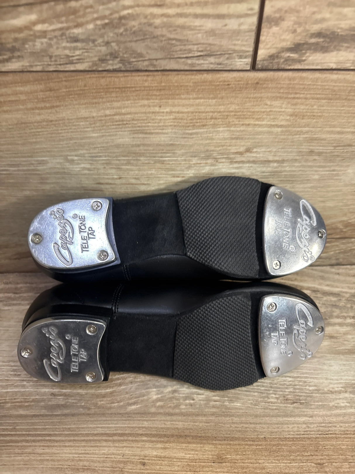 NWOT Capezio Tic Tap Toe Tap Shoes Black sz 1.5Y