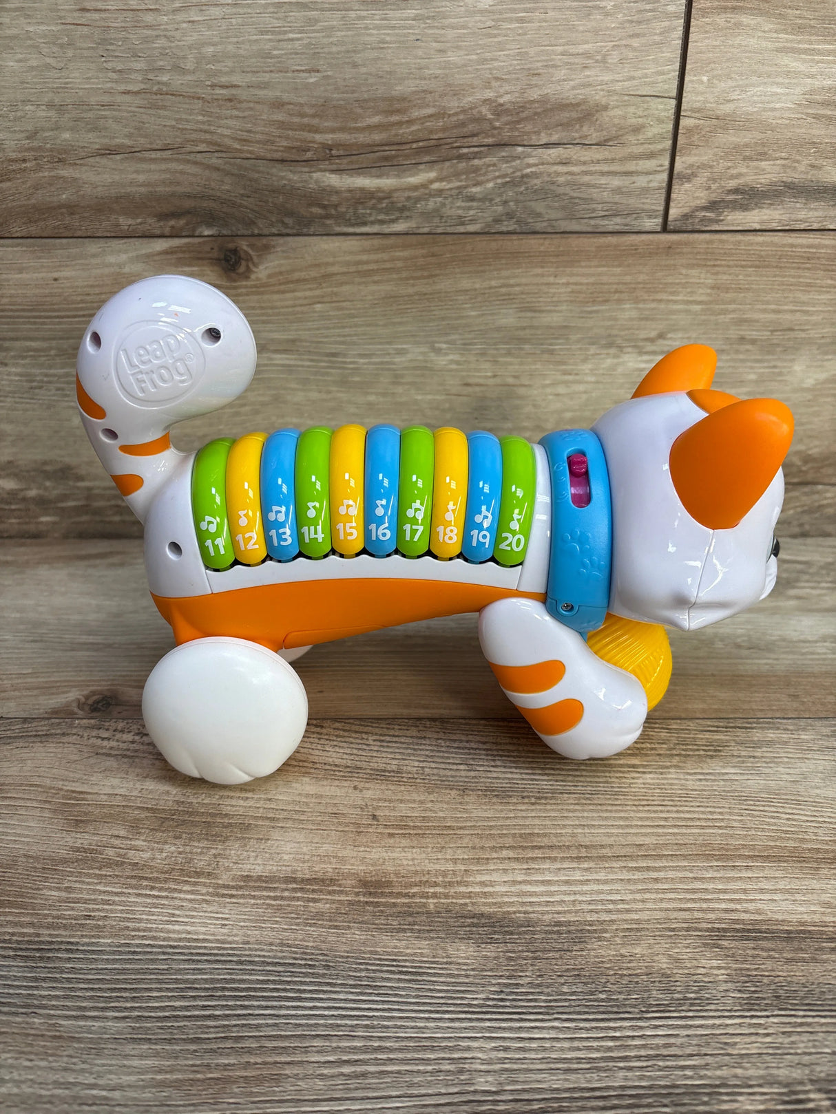 Count & Crawl Number Kitty