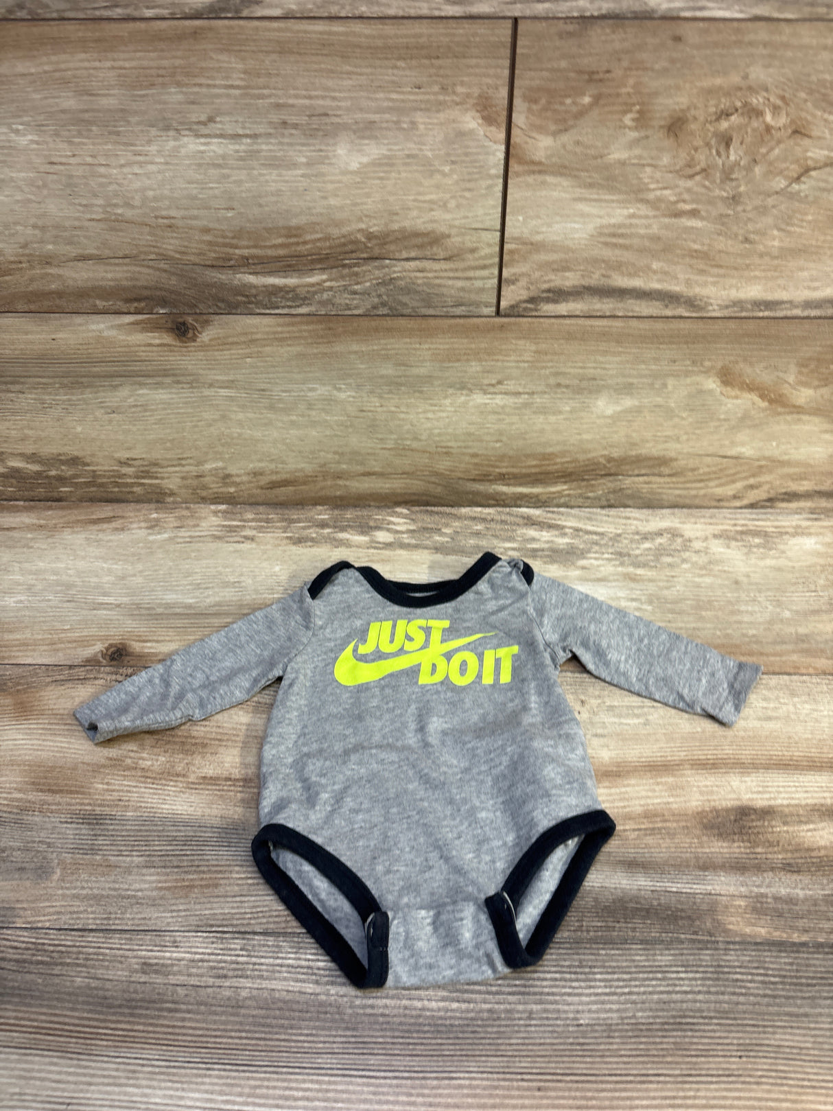 Nike Long Sleeve Bodysuit Grey sz 3m