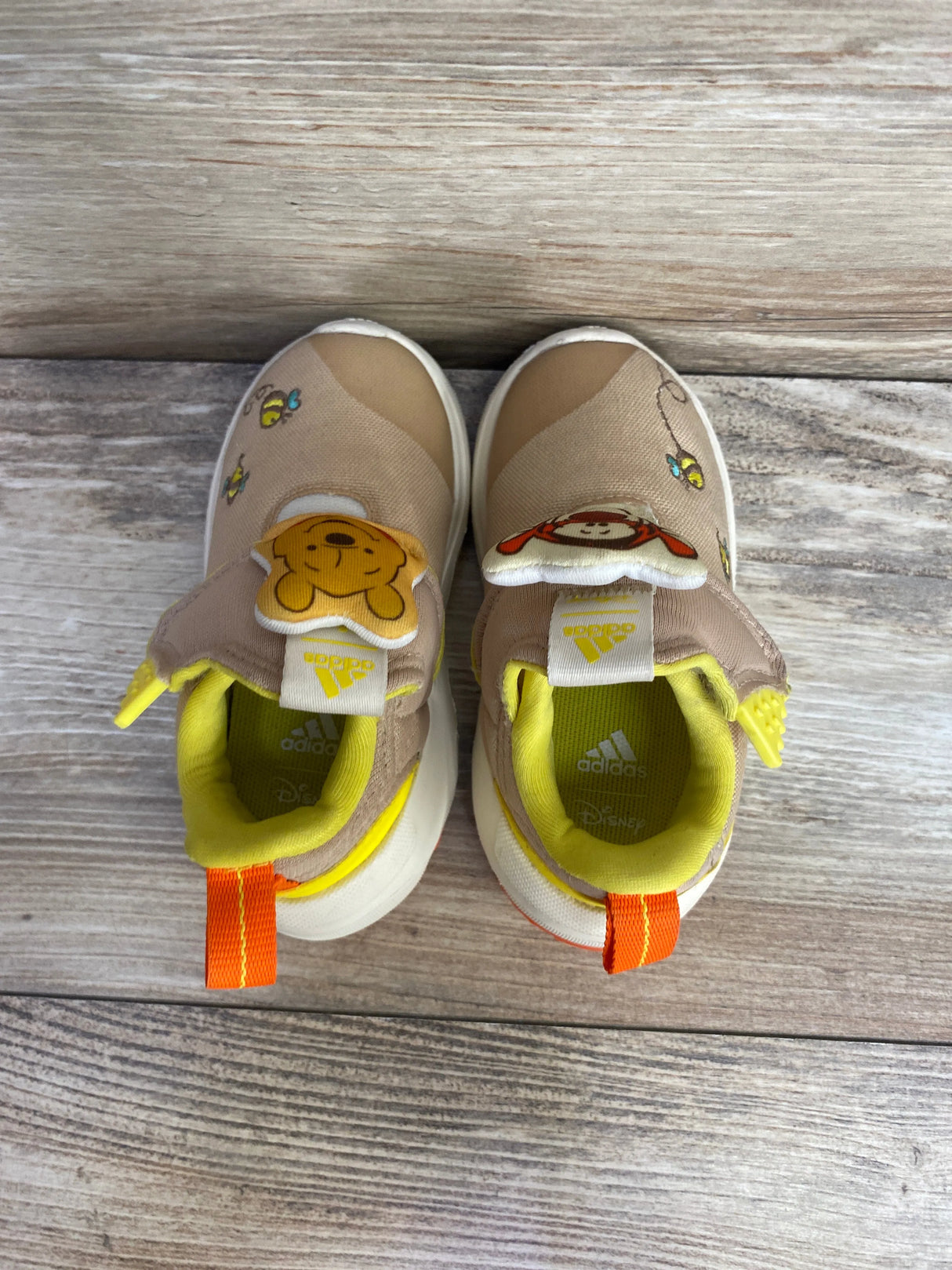 Adidas Suru365 Slip-On x Disney 'Winnie the Pooh' Sneakers sz 6c