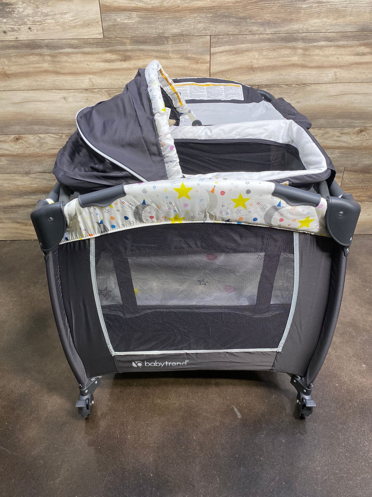 Baby Trend Lil' Snooze Deluxe II Nursery Center, Twinkle Twinkle Little Moon