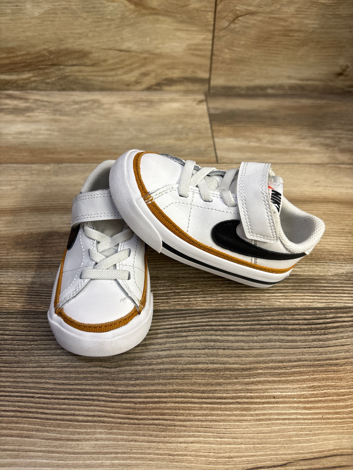 Nike Court Legacy TD 'White Desert Ochre' Sneakers sz 6c