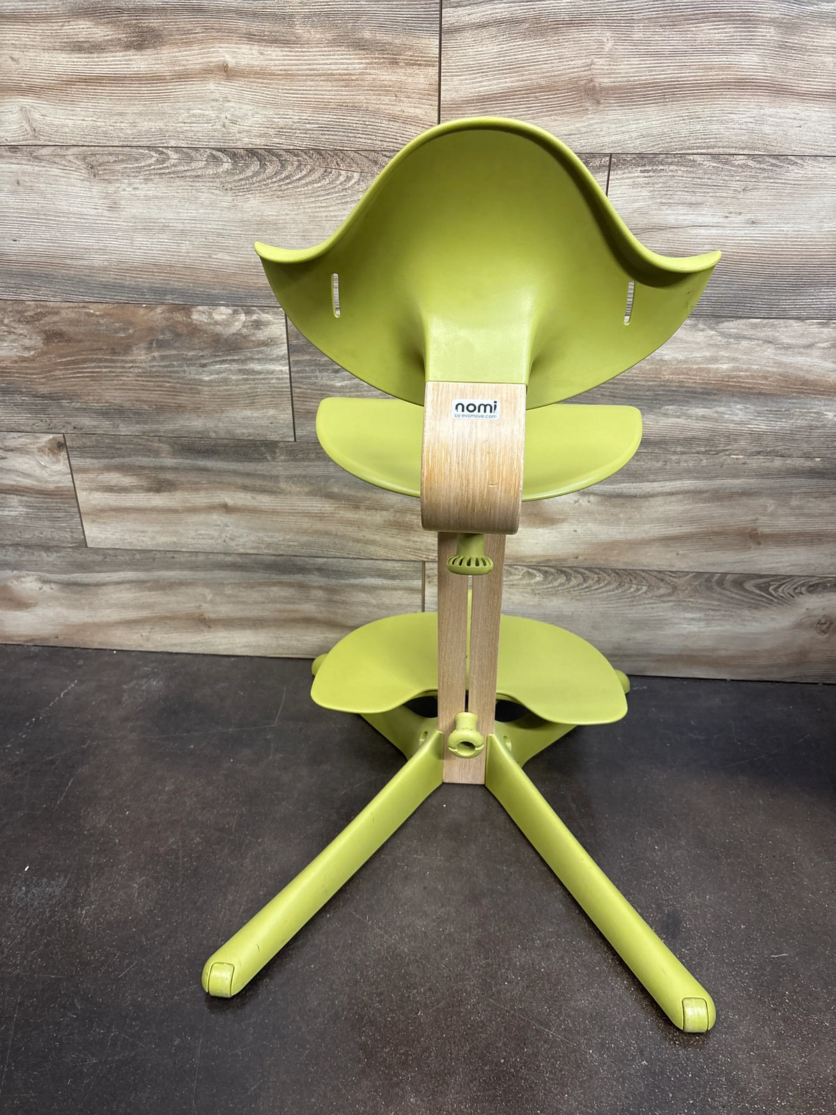 Stokke Nomi Adjustable High Chair in Green