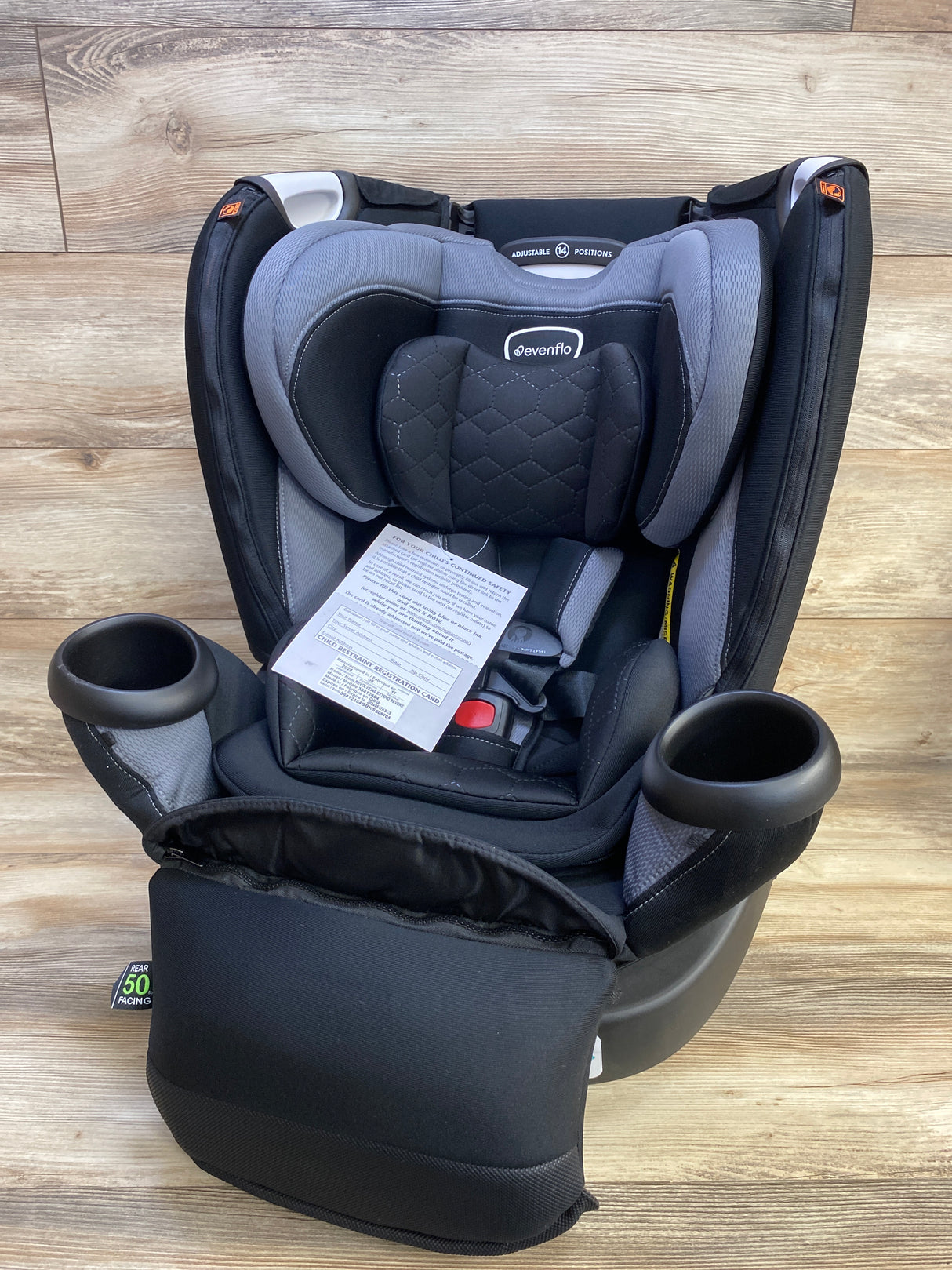 NEW Evenflo Revolve 360 Extend All-in-One Rotating Convertible Car Seat in Revere 4-120lbs