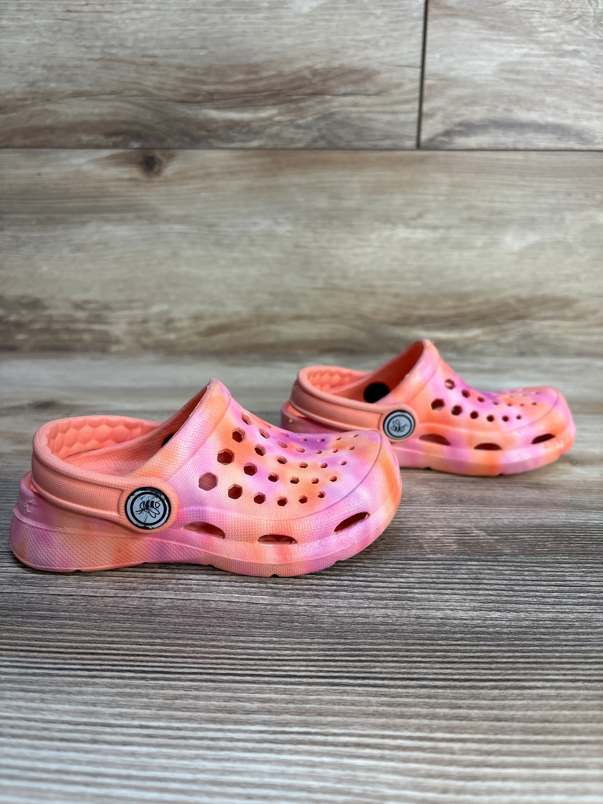 Joybees Varsity Clogs in Melon Cloud Tie Dye sz 6/7c