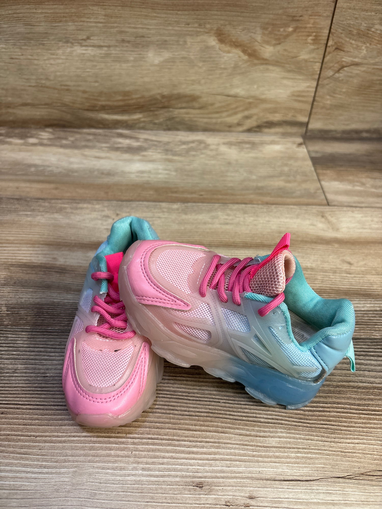 Mix&Max Ombre Light-Up Sneakers Pink sz 9c