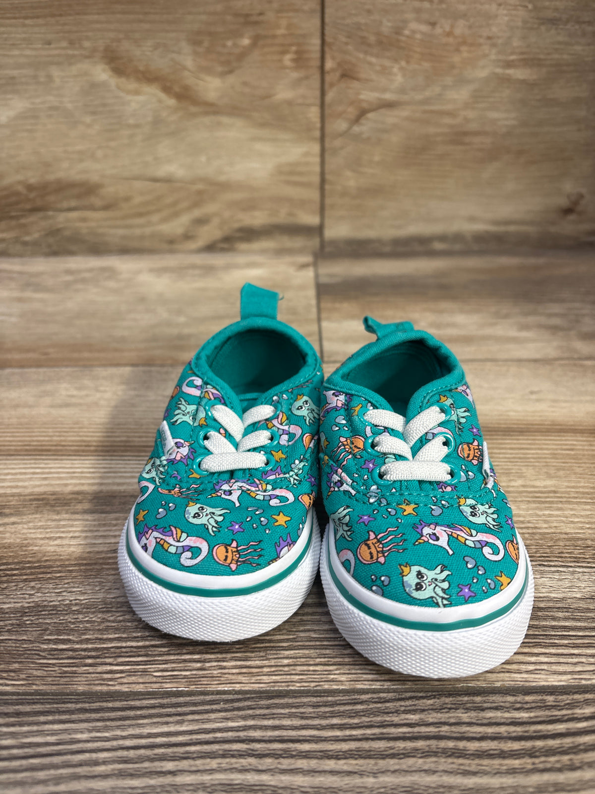 Vans Authentic Sneakers in Sea Party Teal sz 4c