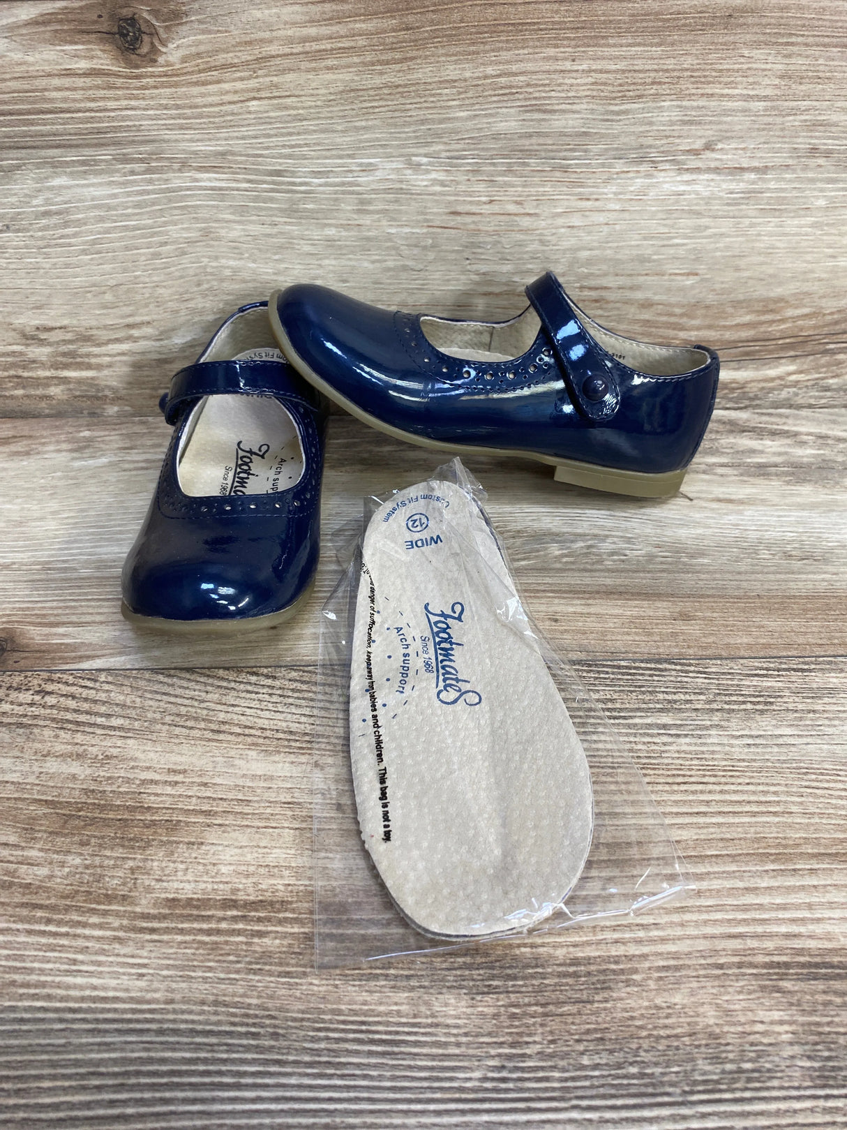 Footmates Emma Patent Dress Shoes Navy sz 12c