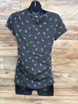 A:Glow Maternity Feather Print V-Neck Shirt Grey sz Medium