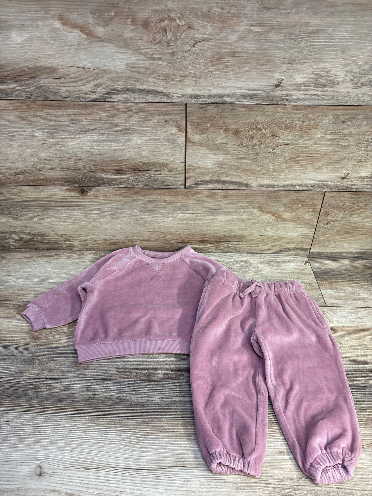 Honest 2pc Velvet Pullover Sweatshirt & Pants Set Pink sz 12m