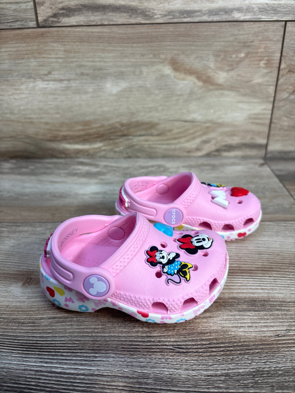 Crocs Minnie Mouse Classic Clogs Pink sz 4c