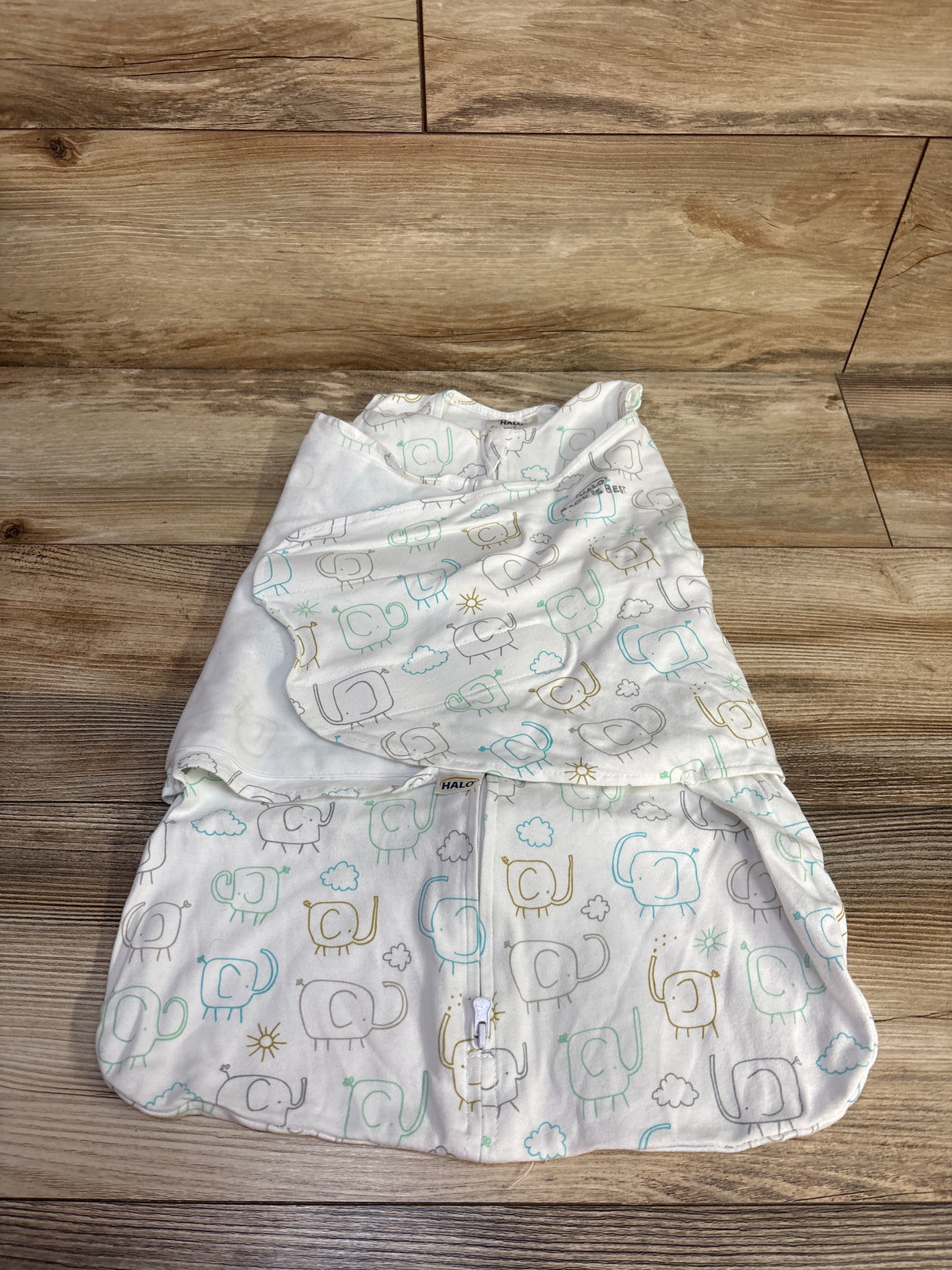 Halo Elephant SleepSack Swaddle White sz 0-3m