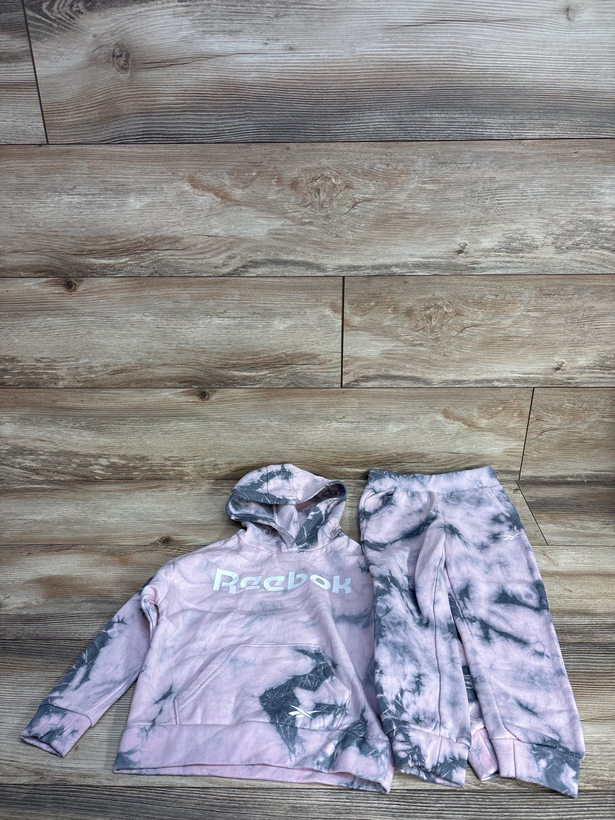NEW Reebok 2pc Sweatshirt & Joggers Set Pink sz 3T