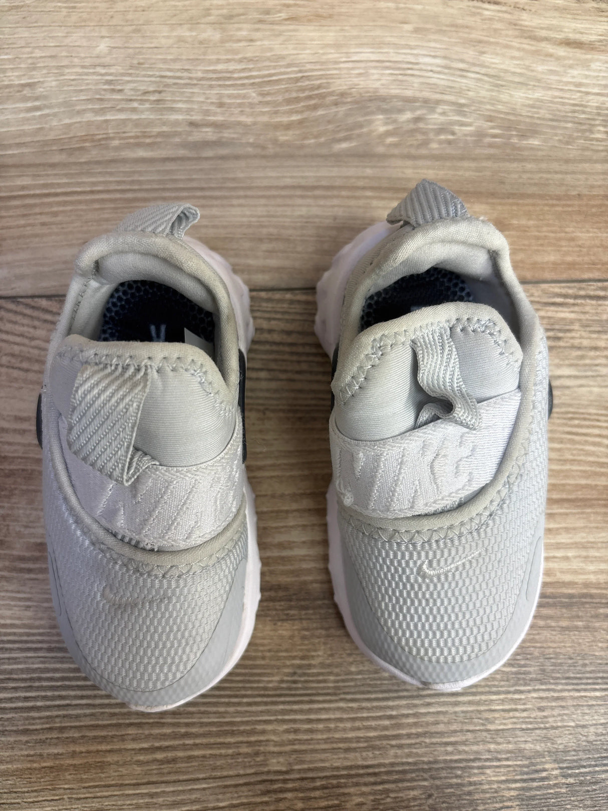 Nike React Presto Extreme TD 'Pure Platinum' Sneakers sz 6c - Me n Mommy To Be