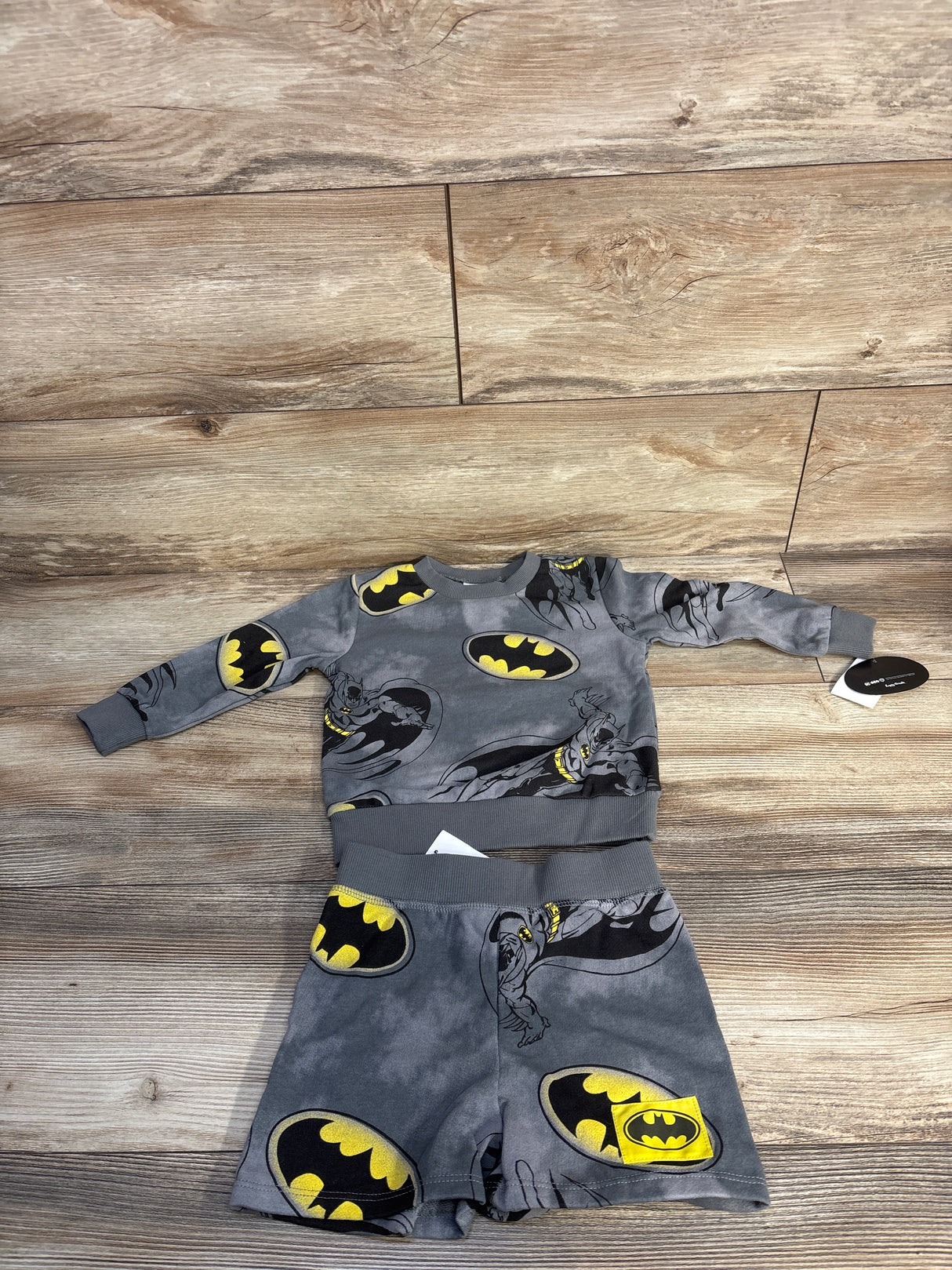 NEW Batman 2pc Sweatshirt & Shorts Set Grey sz 18m