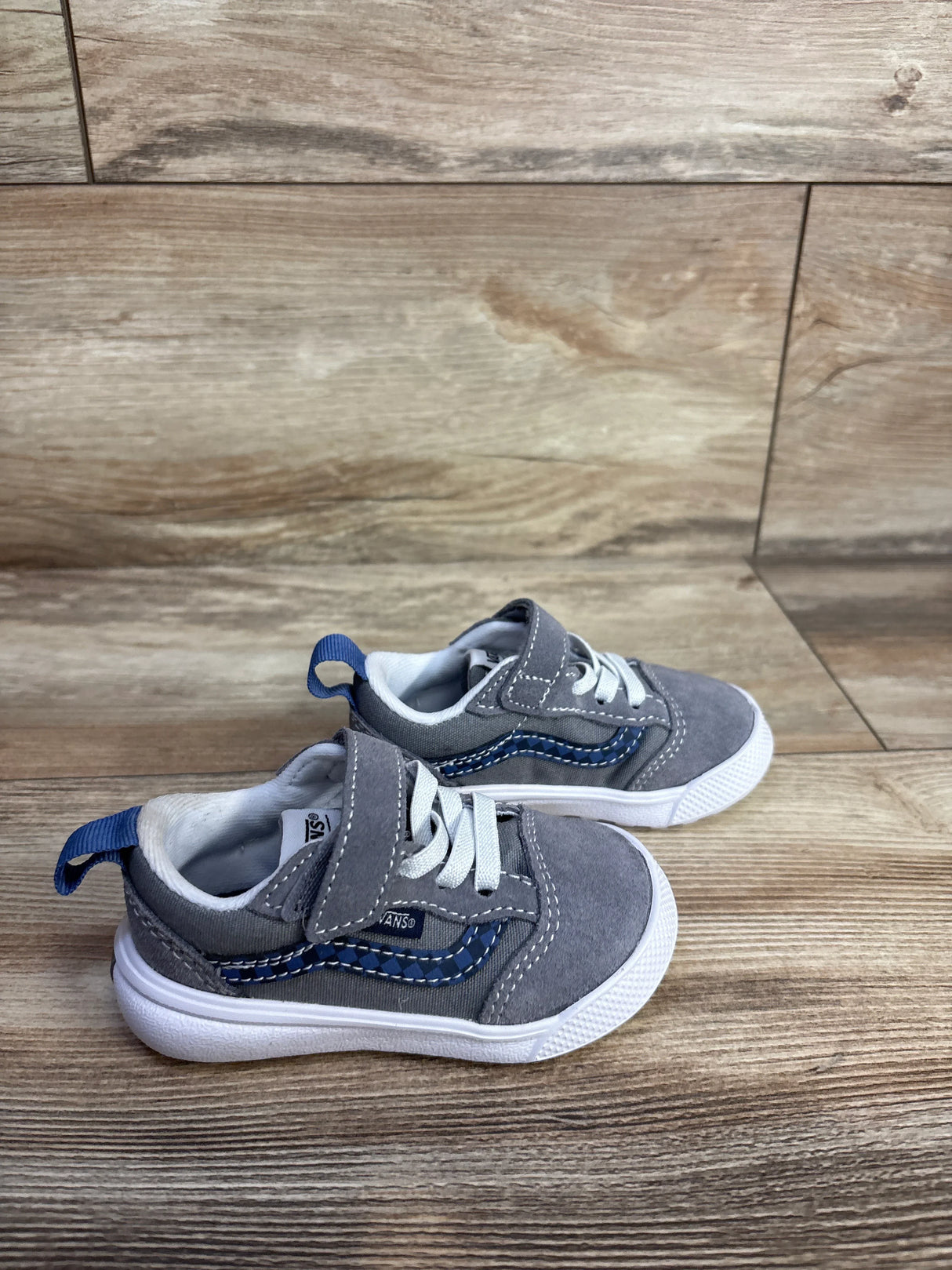 Vans Ultrarange 66 V Sneakers, Grey sz 5c