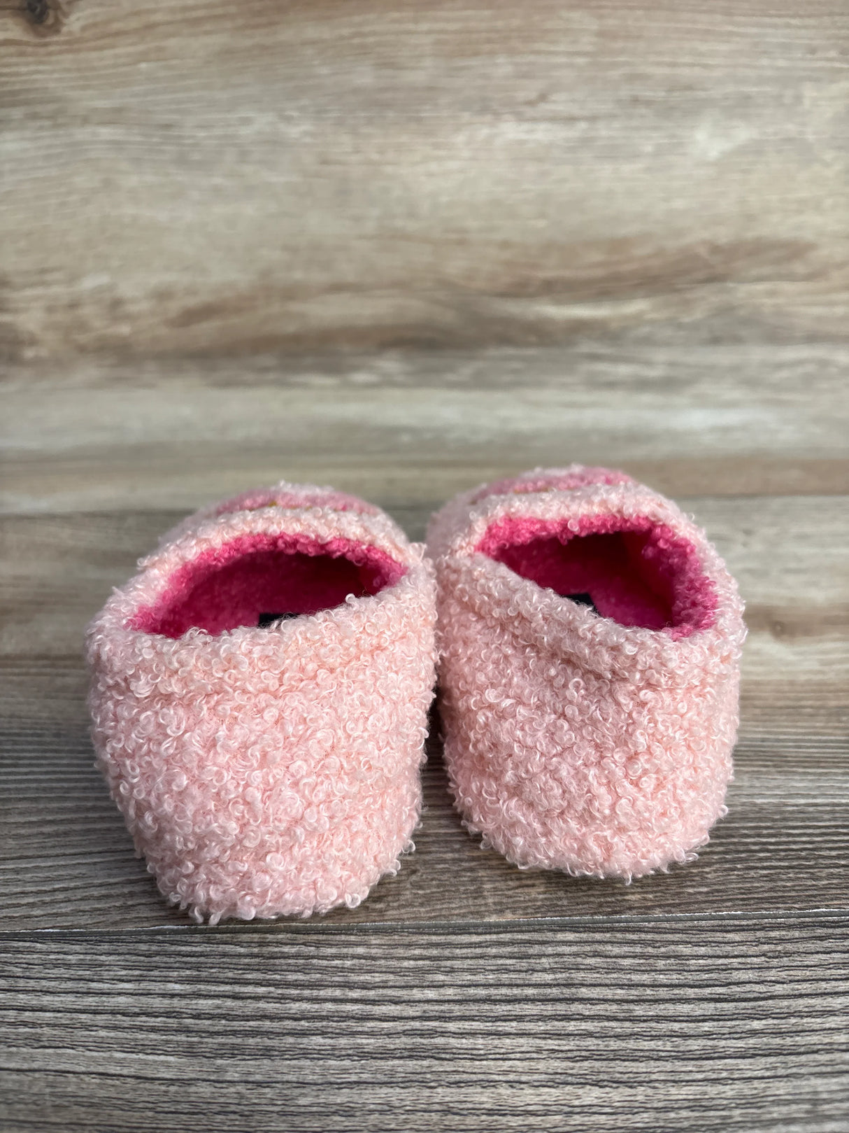 Kensie Girl Sherpa Donut Slippers Pink sz 5/6c