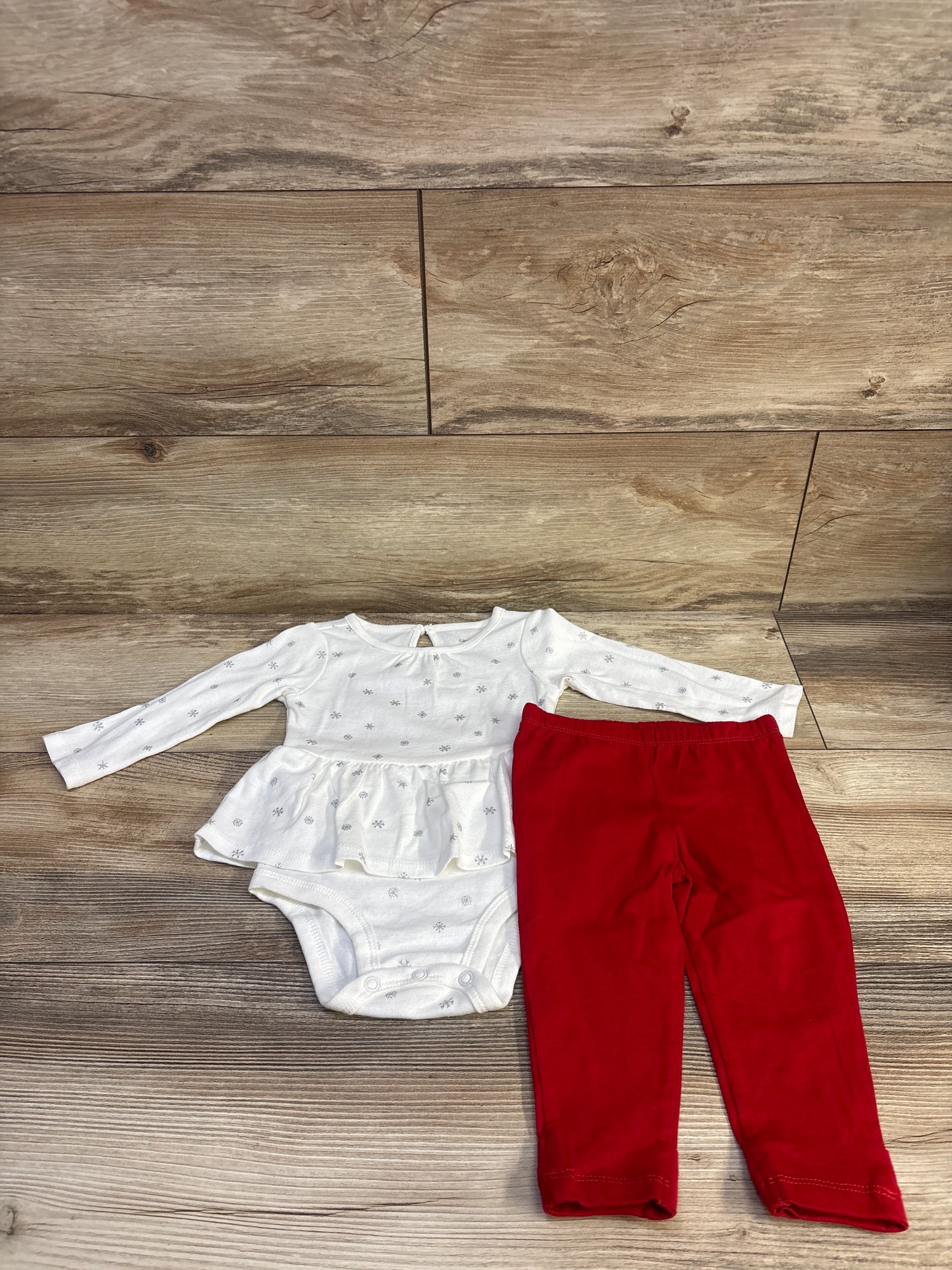 Carter's 2pc Snowflake Skirted Bodysuit & Pants Set White sz 9m