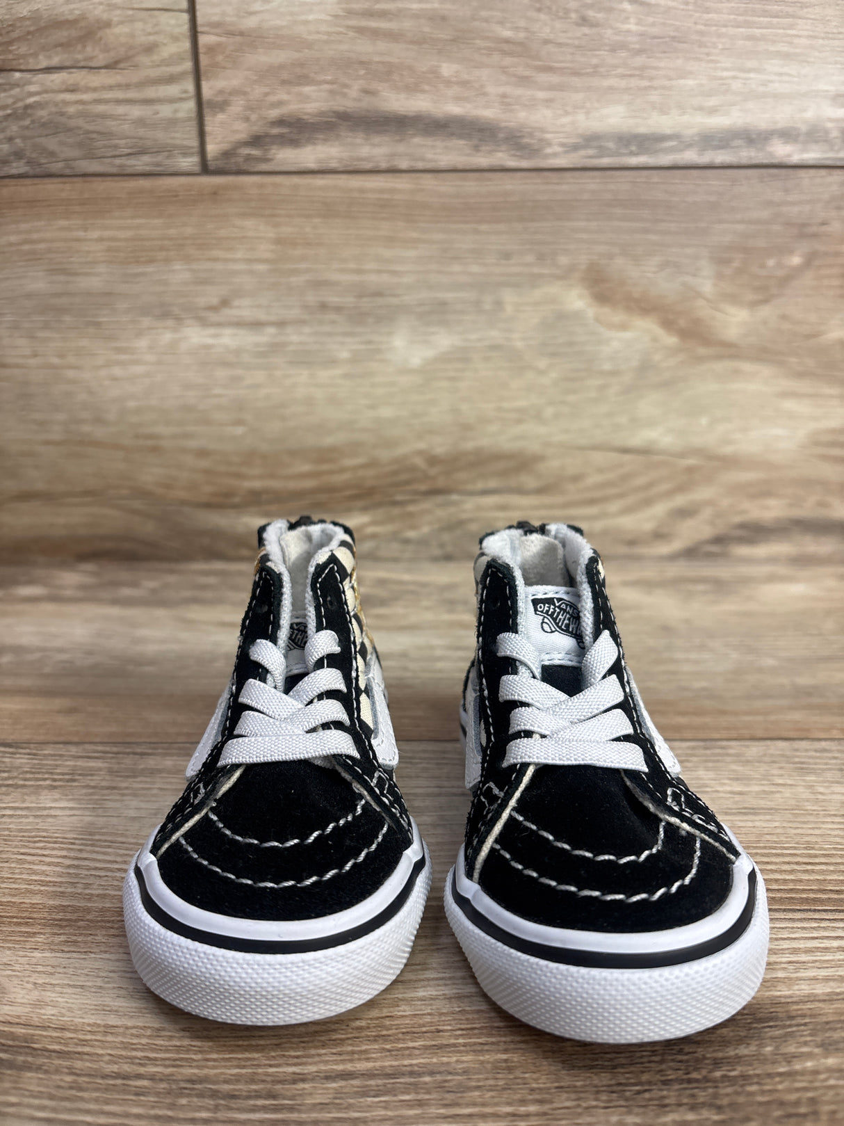 Vans Sk8-Hi Zip Sneakers, Skateistan Checkerboard sz 3.5c