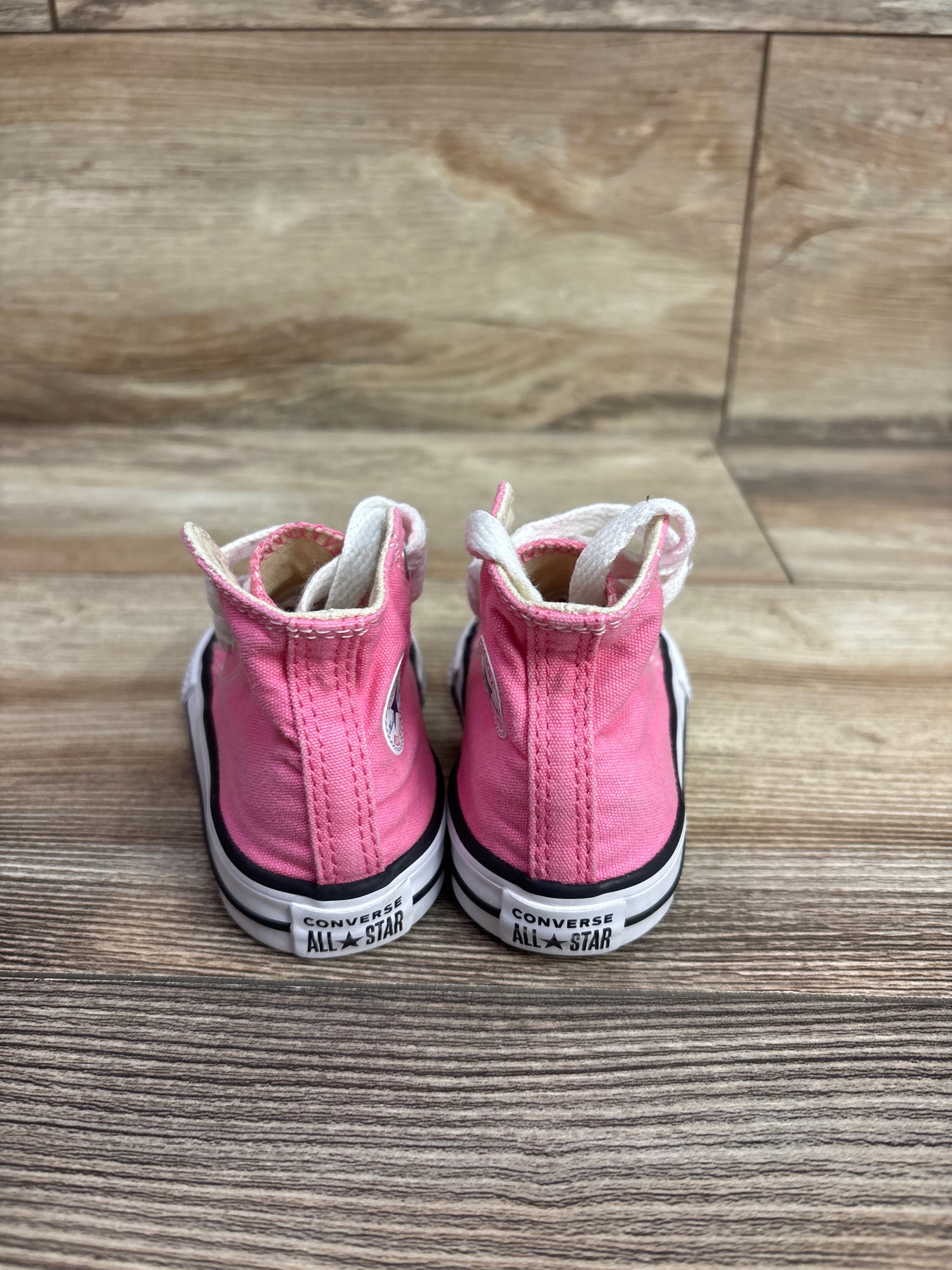 Converse Chuck Taylor All Star High Top Sneakers Pink sz 3c