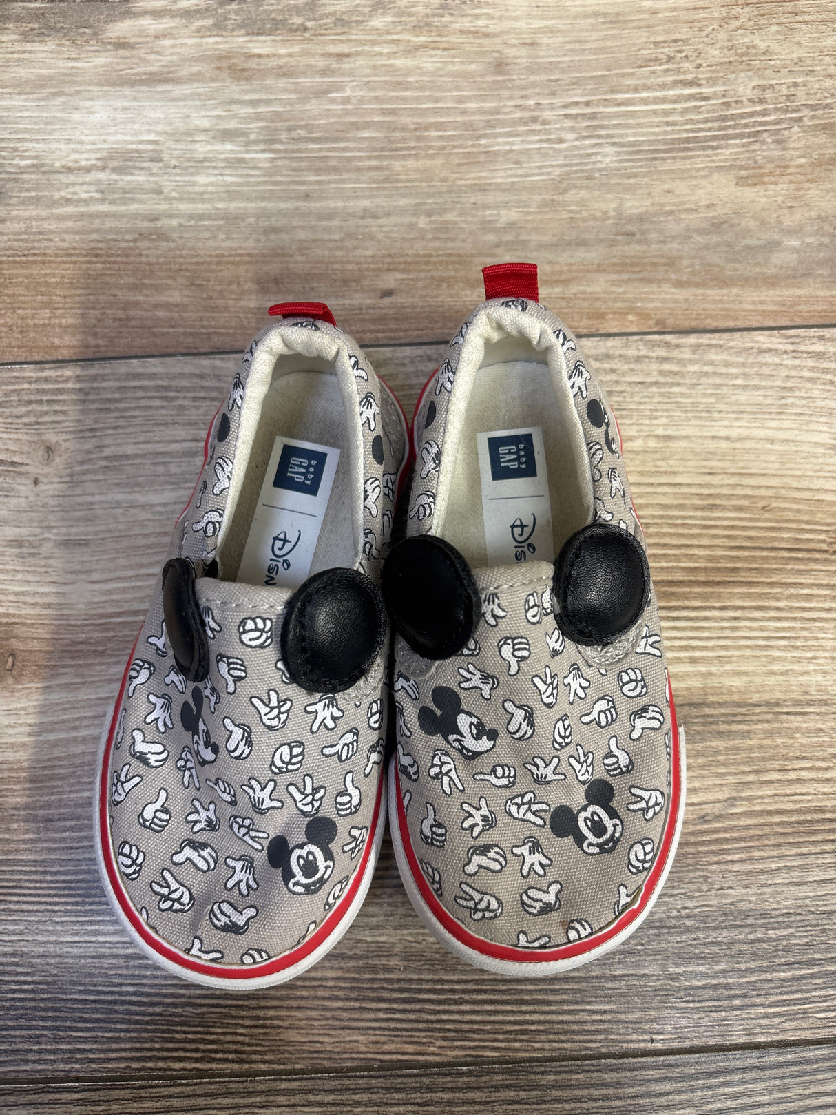 Baby Gap x Disney Mickey Mouse Slip On Sneakers Grey sz 6c