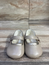 Front view of Mayoral Mary Jane Hojaldre tan baby shoes showcasing scalloped trim, hook-and-loop strap, and polka-dot lining on wood background