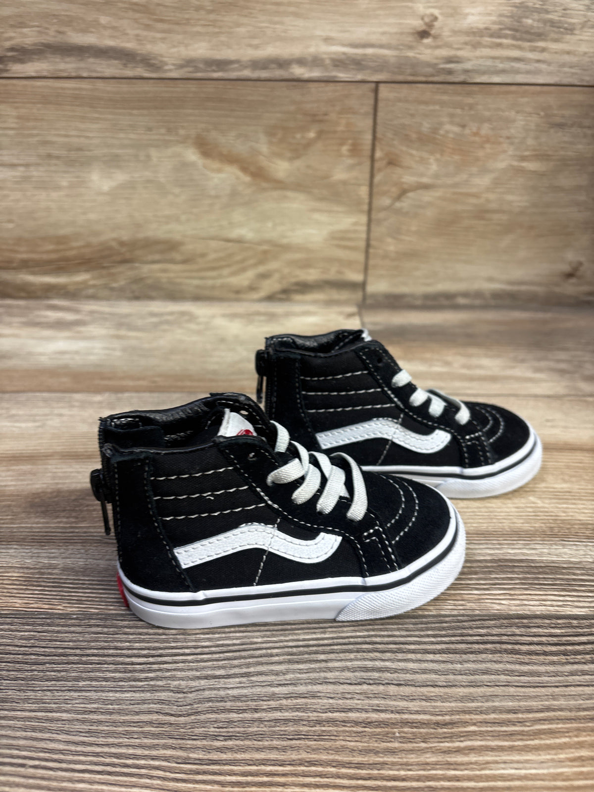 Vans Sk8-Hi Zip Sneakers Black sz 5c