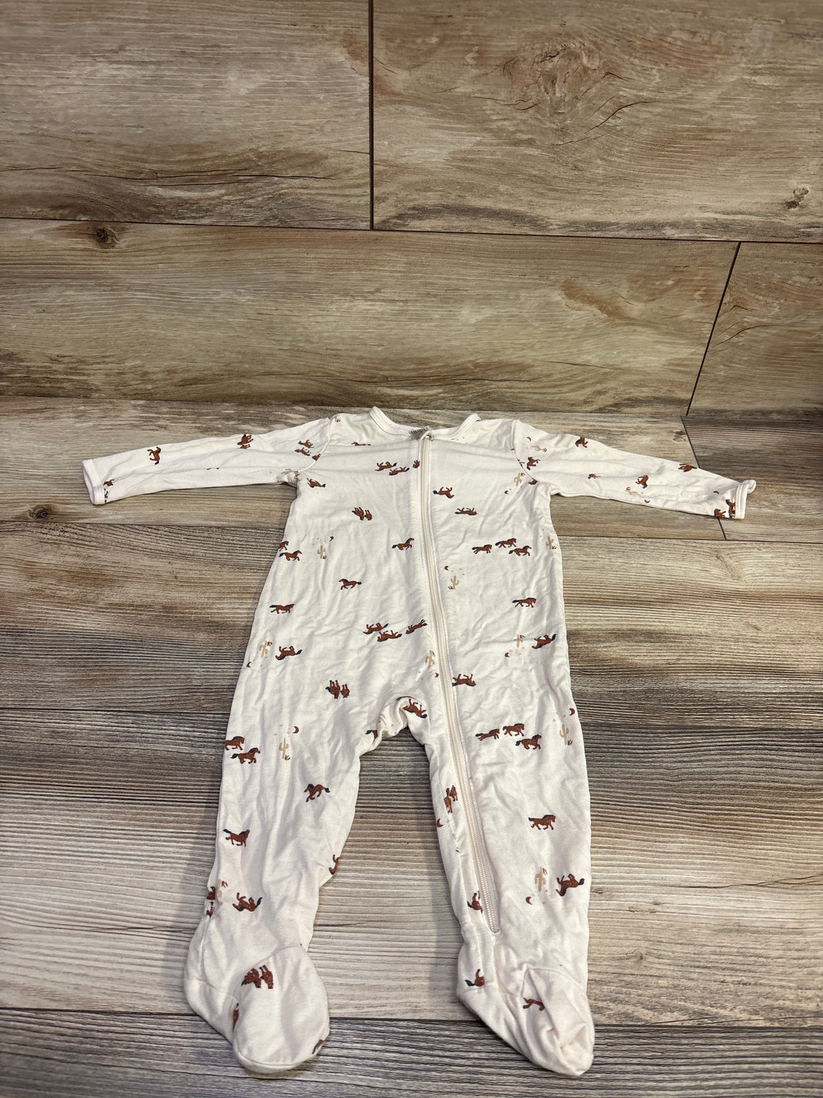 Modern Moments Horse Print Viscose Sleeper Ivory sz 3-6m