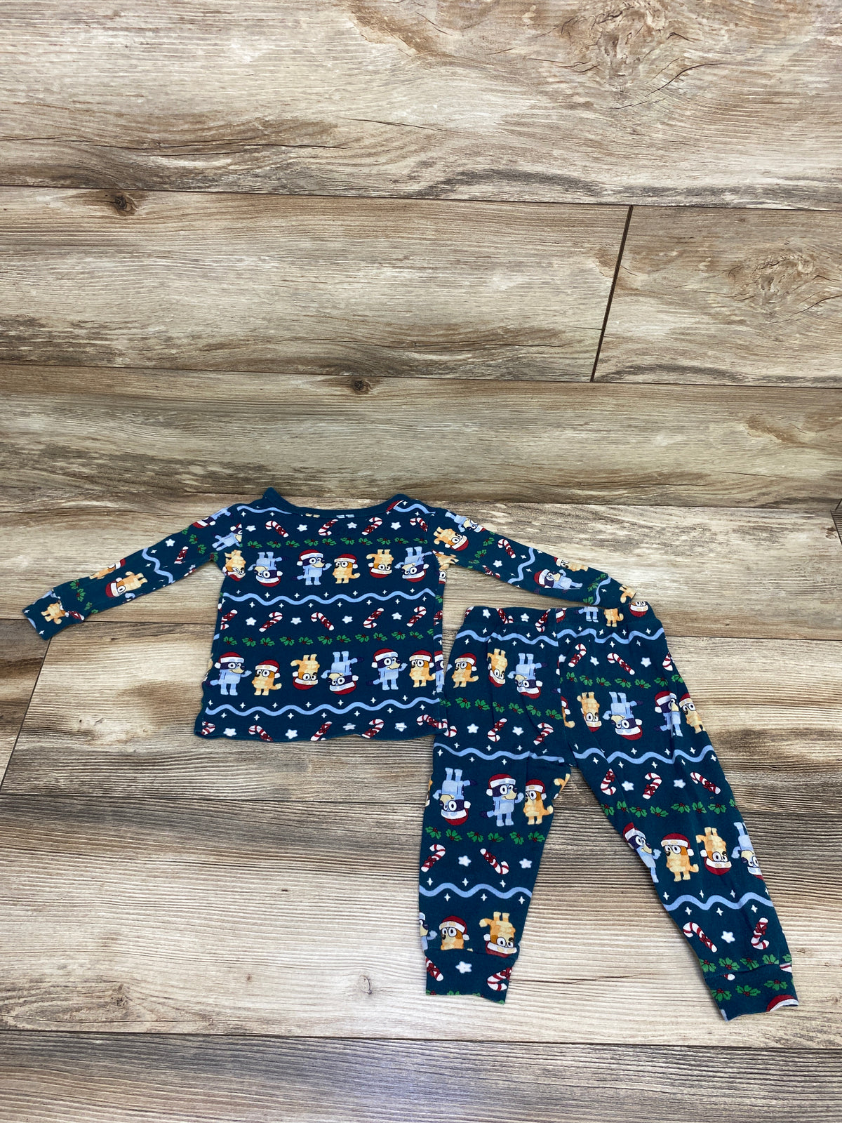 Bluey 2pc Christmas Pajama Set Green sz 2T