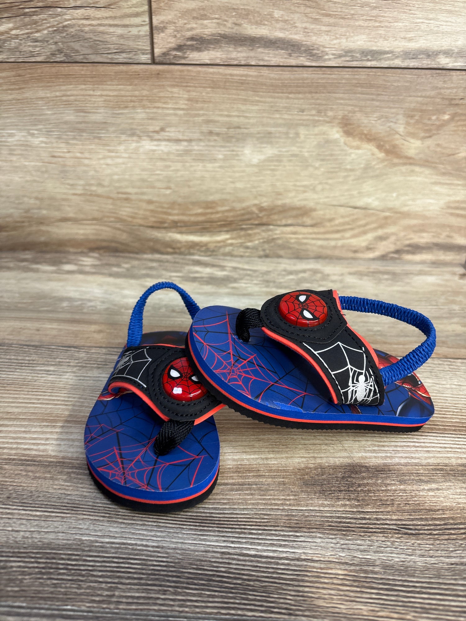 Marvel Spider-Man Light Up Flip Flop Sandals Blue sz 5-6c