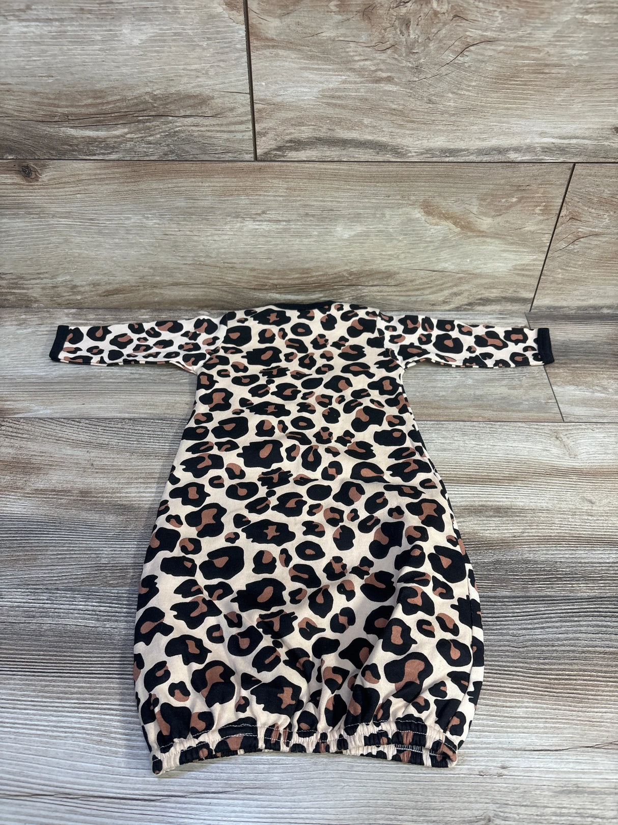 Laughing Giraffe Leopard Sleep Gown Beige sz 0-3m