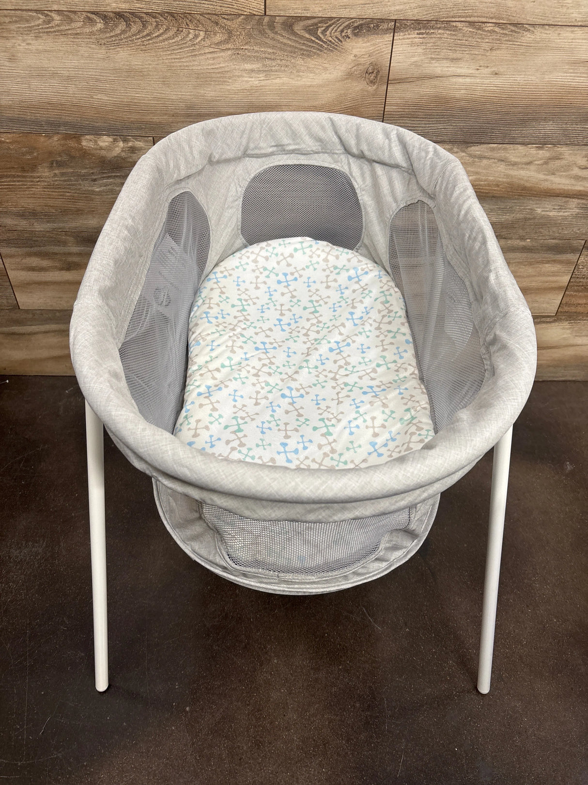 NEW Regalo Baby Basics Infant Bassinet Grey