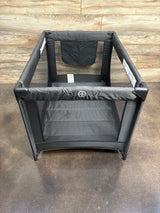 Pamo Babe Portable Playard