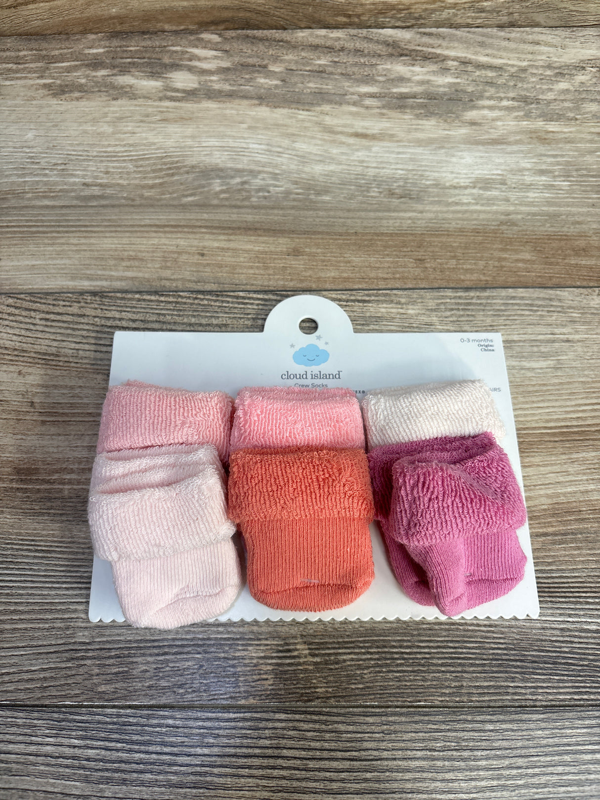 NEW Cloud Island Crew Socks sz 0-3m
