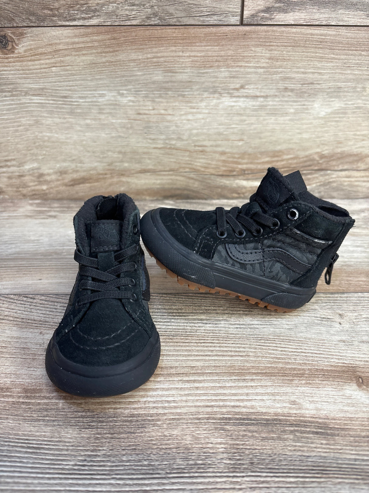 Vans Sk8-Hi Zip Mte Primaloft High Top Sneakers Black sz 4c