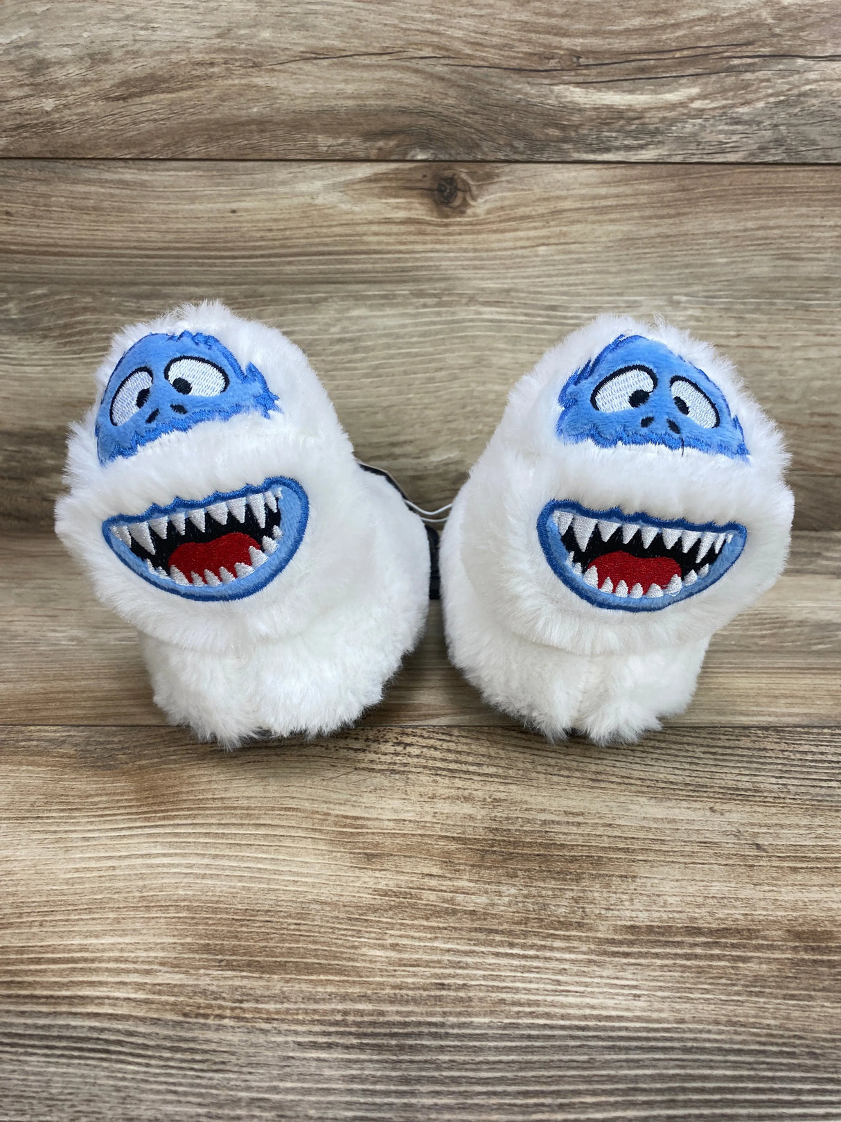 NEW Rudolph the Red Nosed Reindeer" Abominable Snowman "Bumble" Slippers White Sz 4c