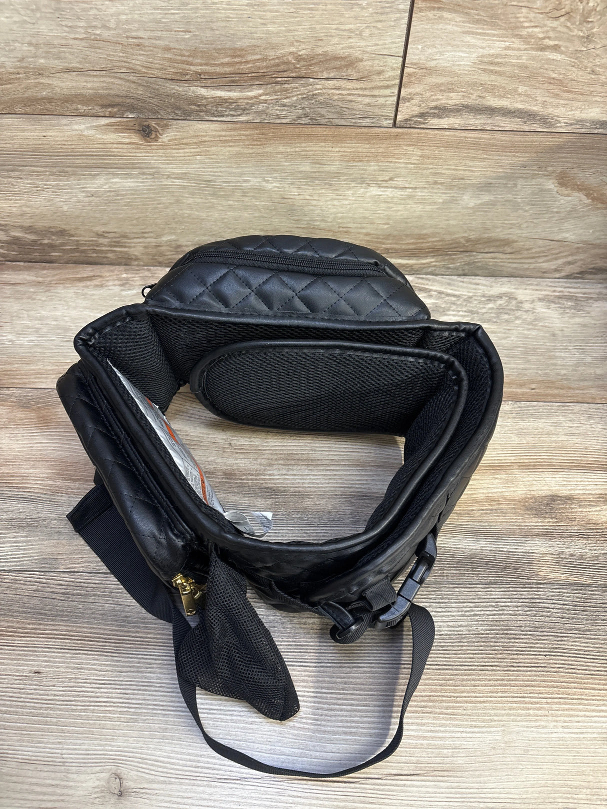 Tushbaby Hip Carrier in Vegan Leather Black up to 45lbs