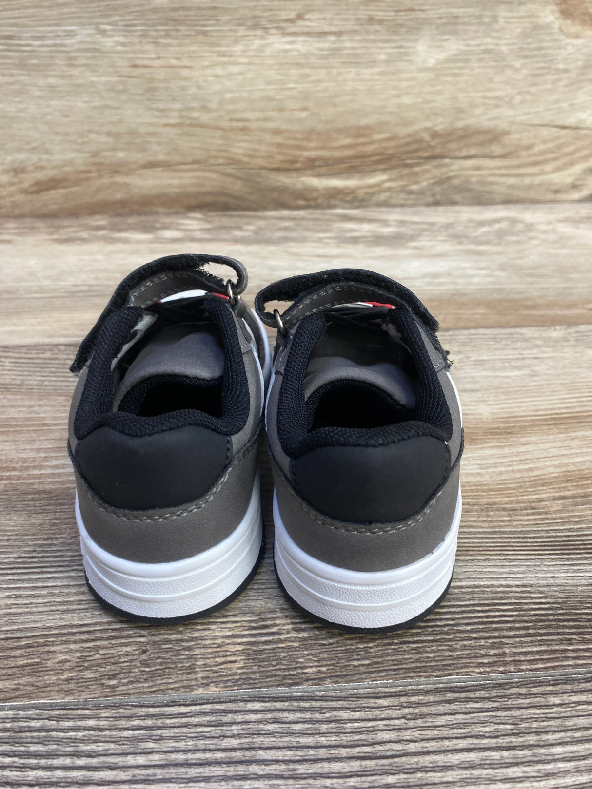 Nautica Hades Sneakers Grey/Red, sz 8c