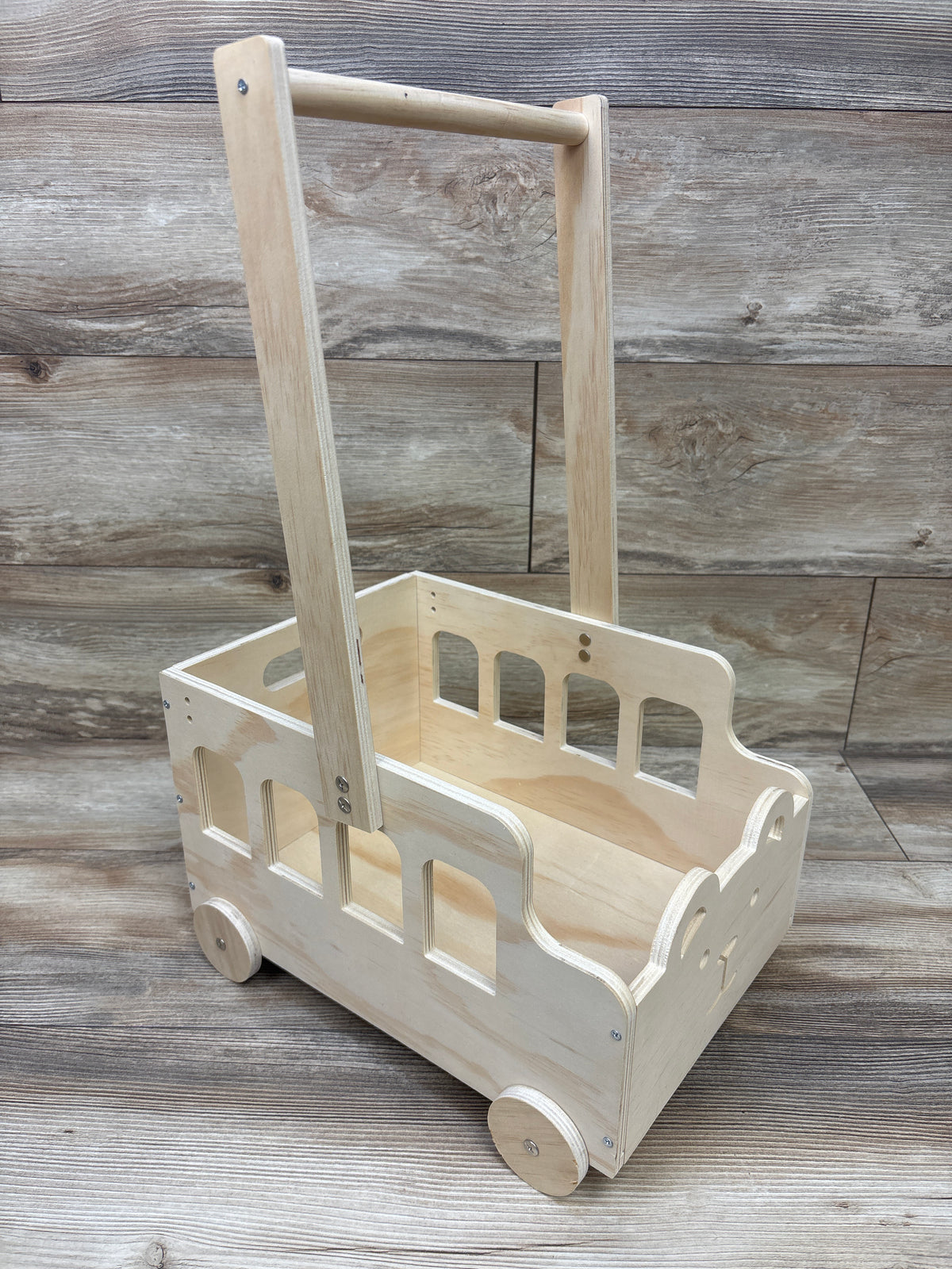 Wakauto Wooden Bear Baby Shower Crate