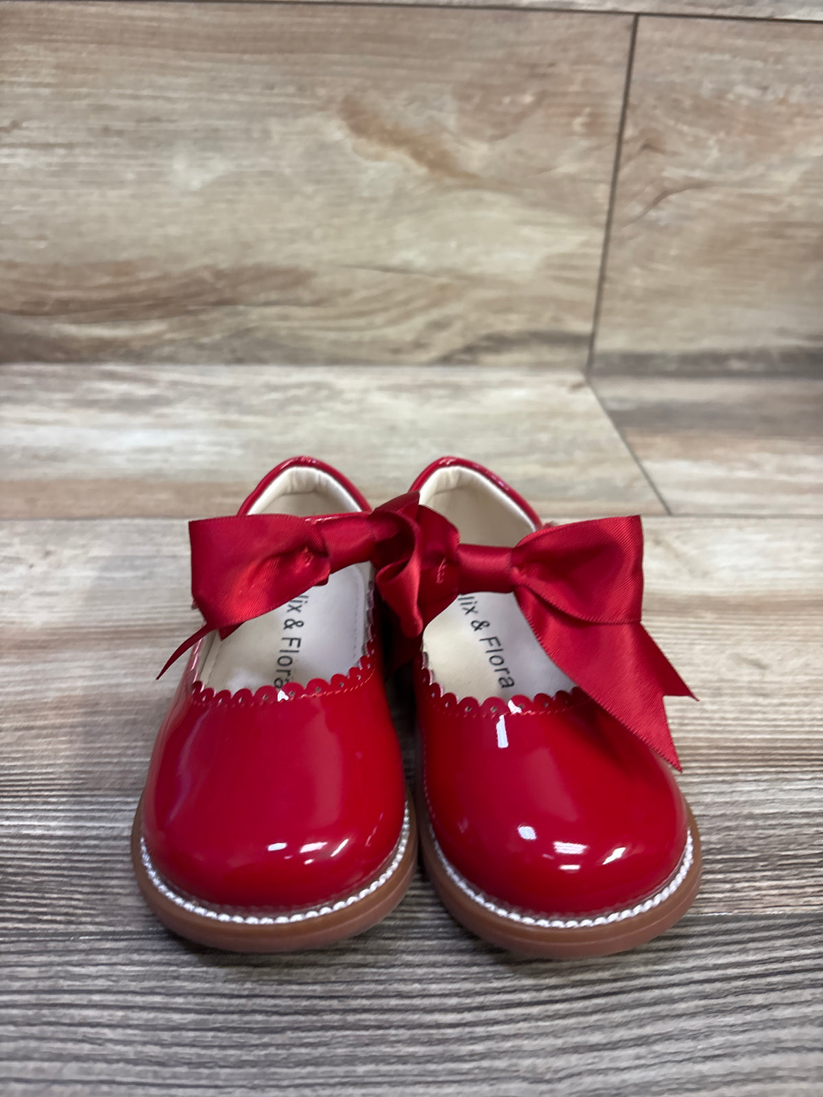 Felix & Flora Patent Leather Mary Jane Dress Shoes with Satin Bow Red sz 5c