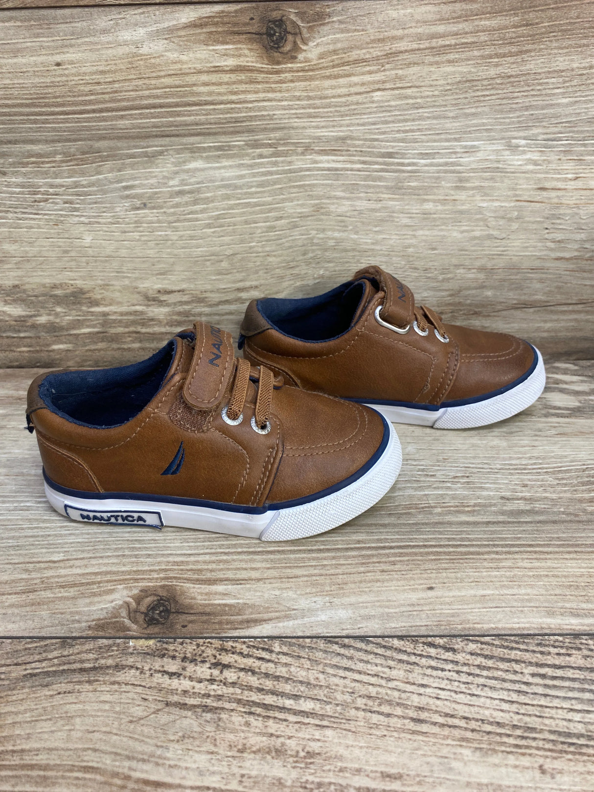 Nautica Berrian Sneakers Brown sz 6c