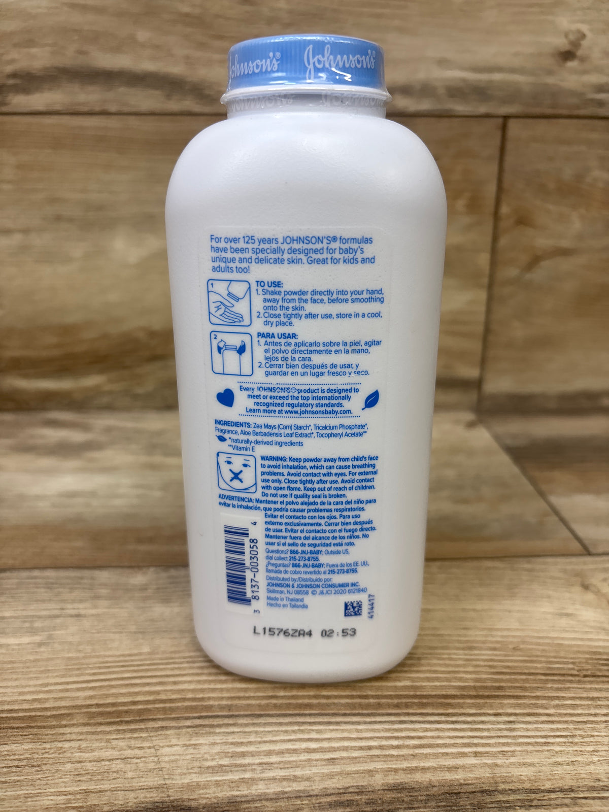 NEW Johnson's Baby Aloe & Vitamin E Baby Powder 15oz
