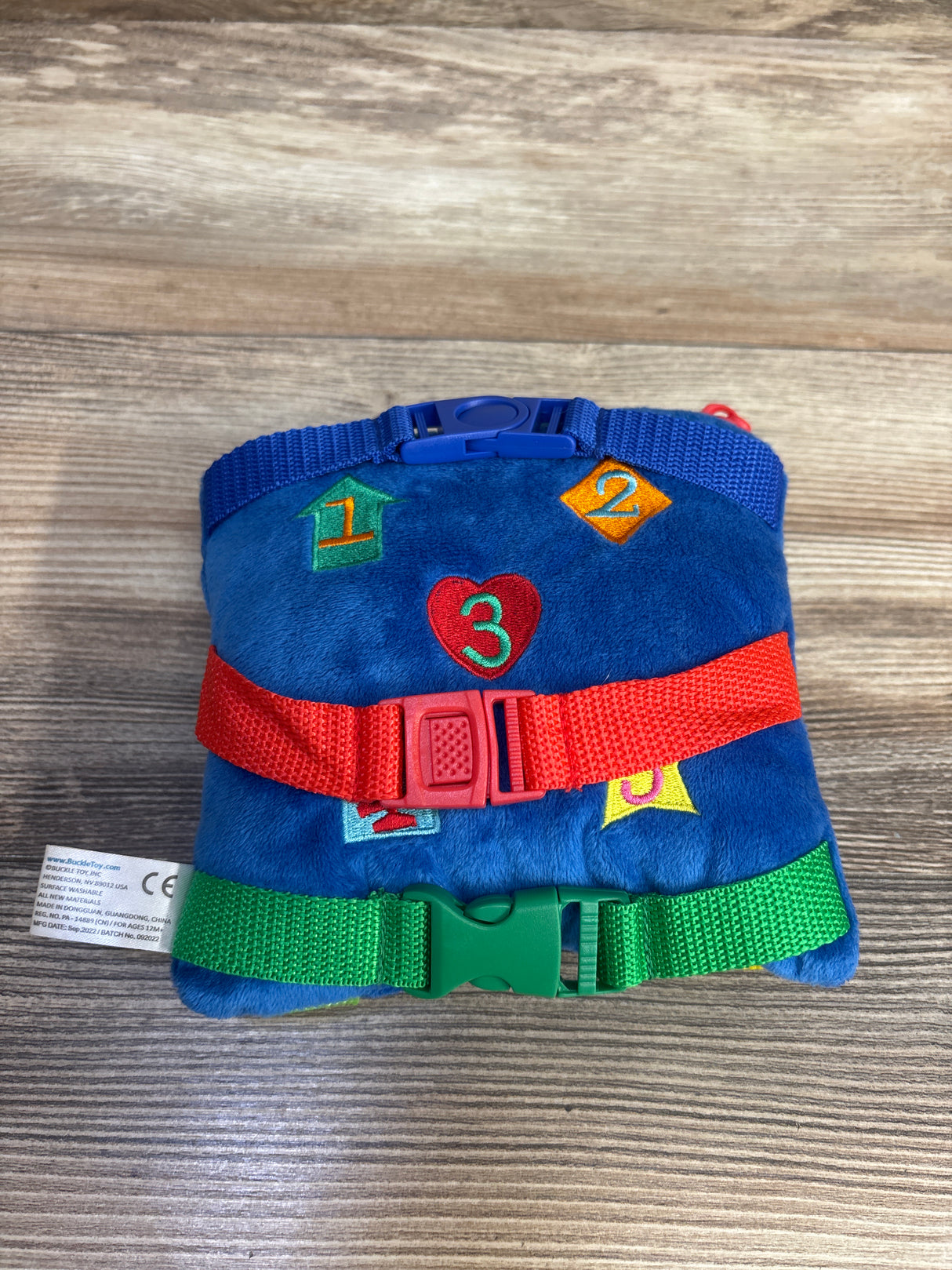 Buckle Toy Boomer Square