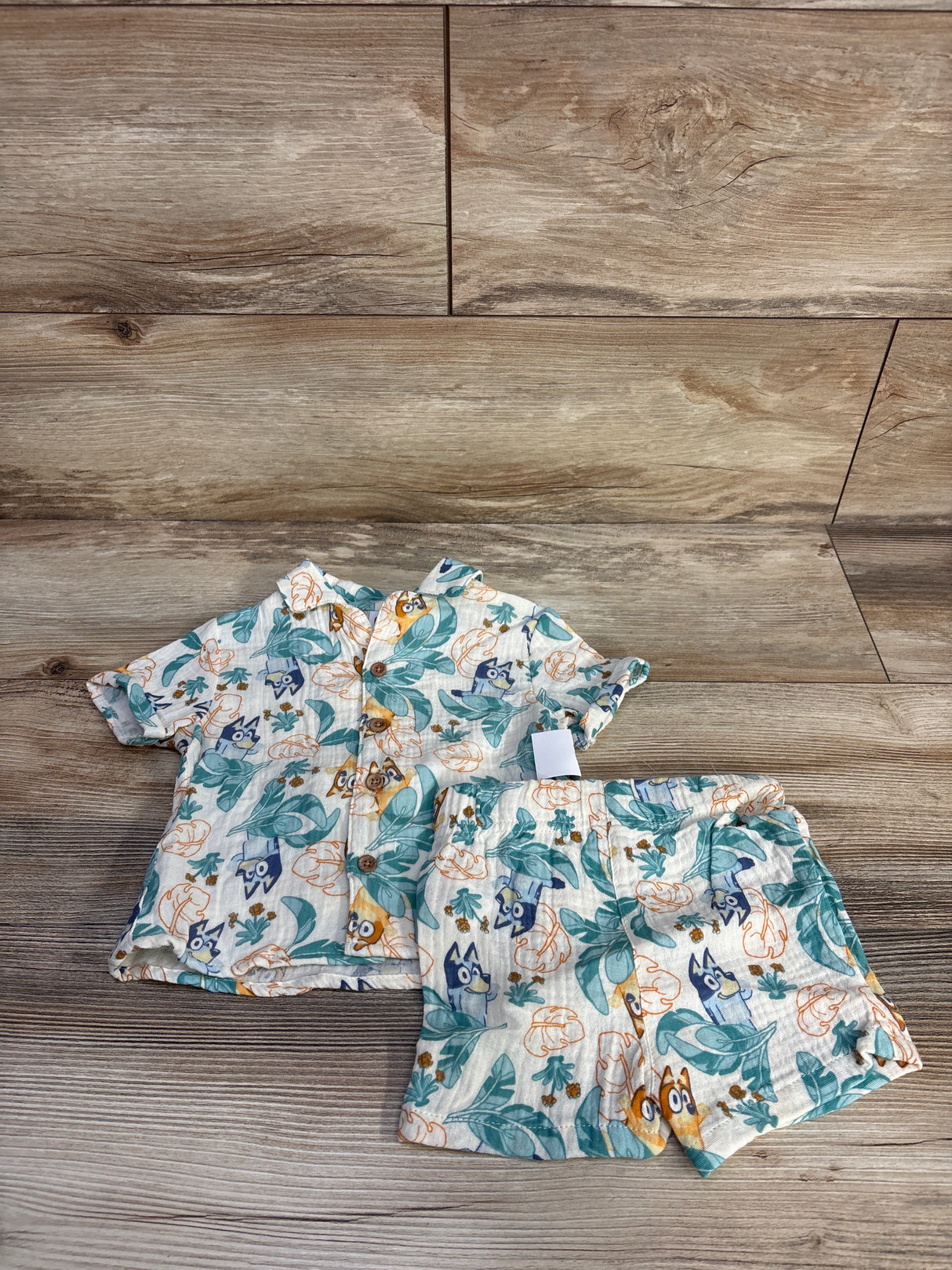 NEW Bluey 2pc Button Up Gauze Shirt & Shorts Set Cream sz 3-6m