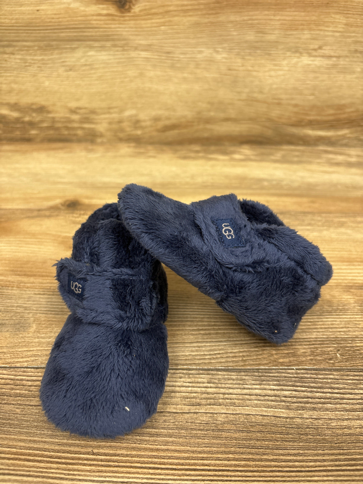 Ugg Bixbee Booties Navy sz 4/5c