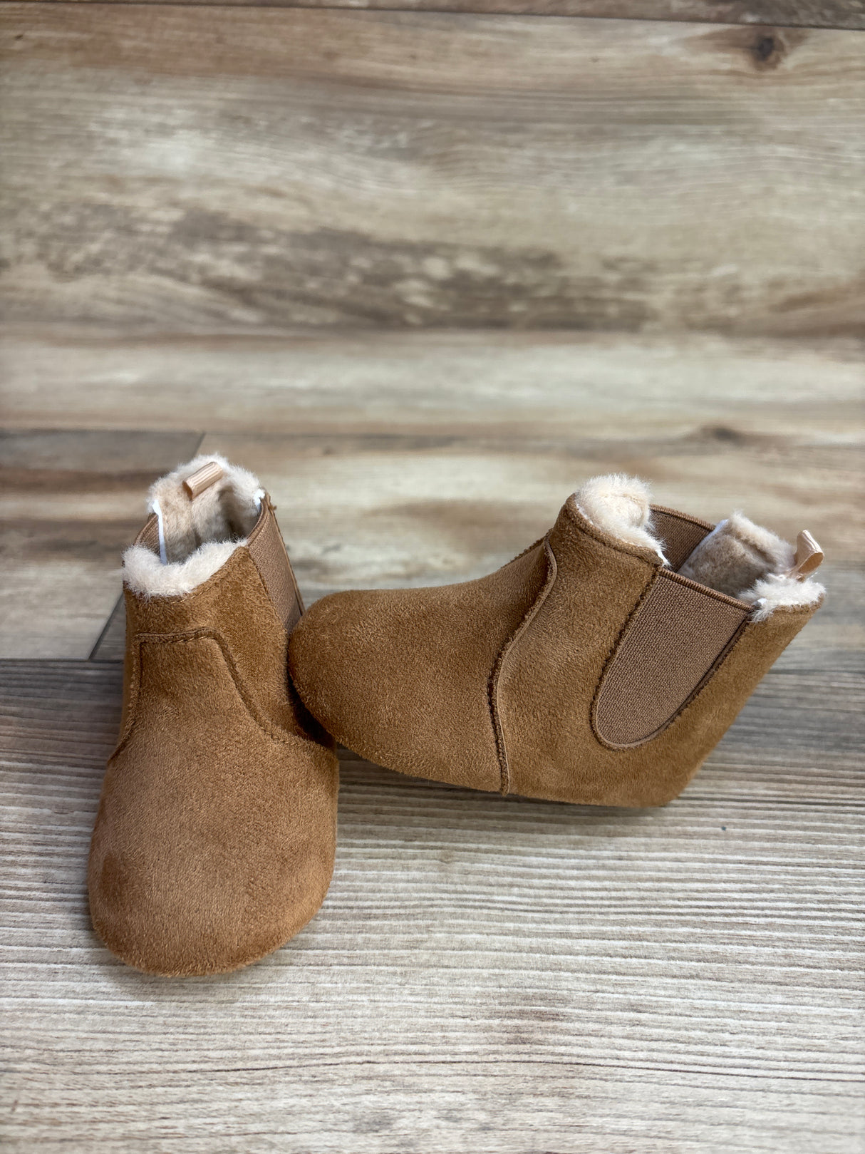 Suede Soft Sole Booties Brown sz 2c