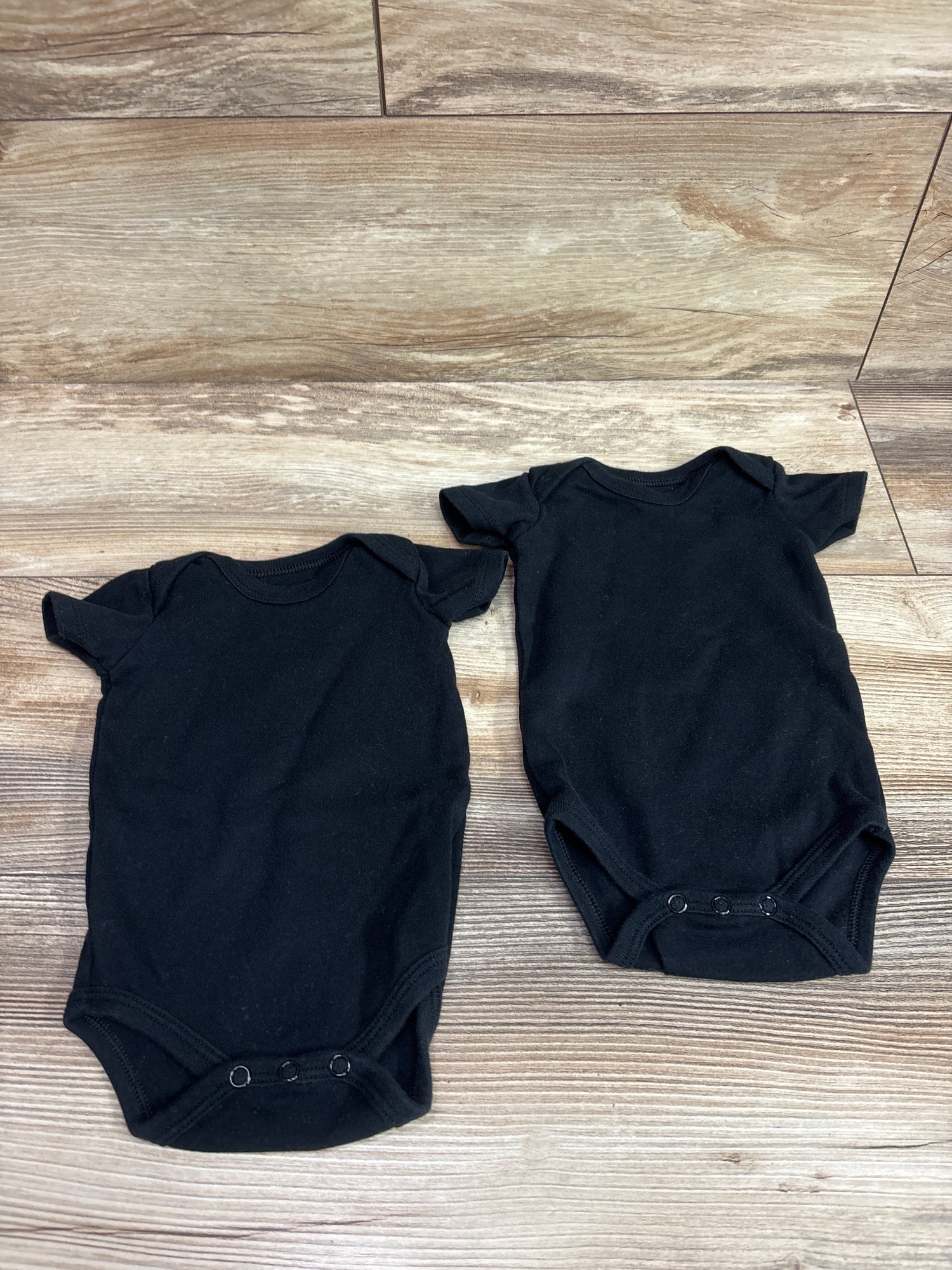 Solid Bodysuits 2pk Black sz 0-3m